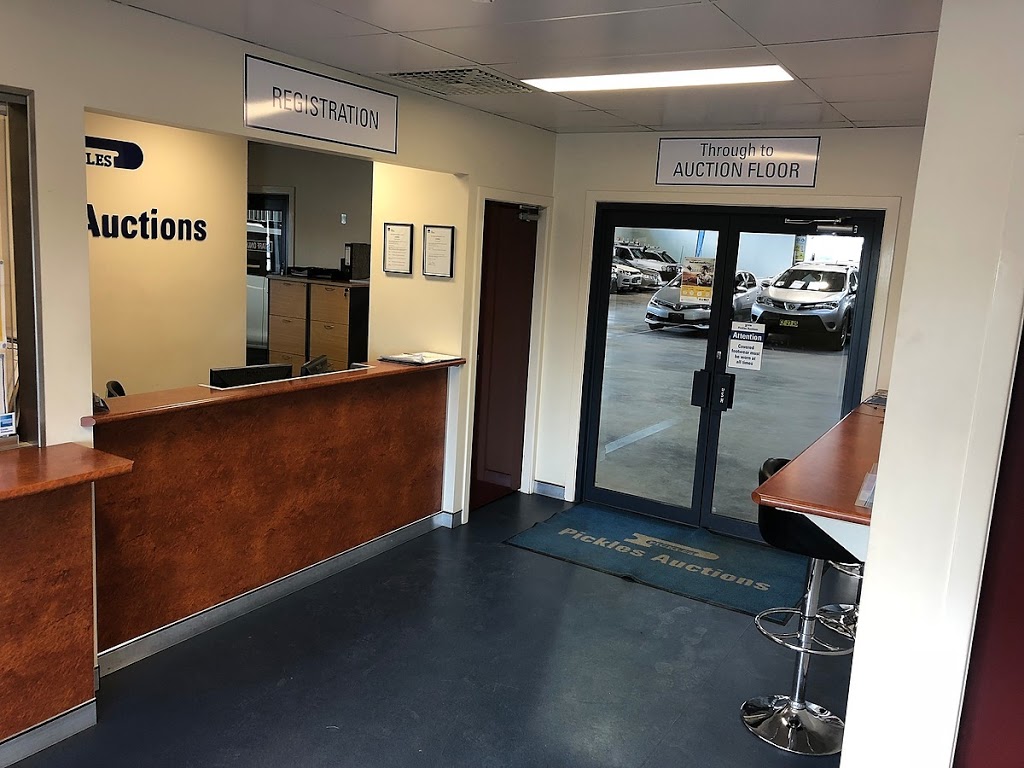 Pickles Auctions | car dealer | 37-39 Armstrong St, Tamworth NSW 2340, Australia | 0267607211 OR +61 2 6760 7211