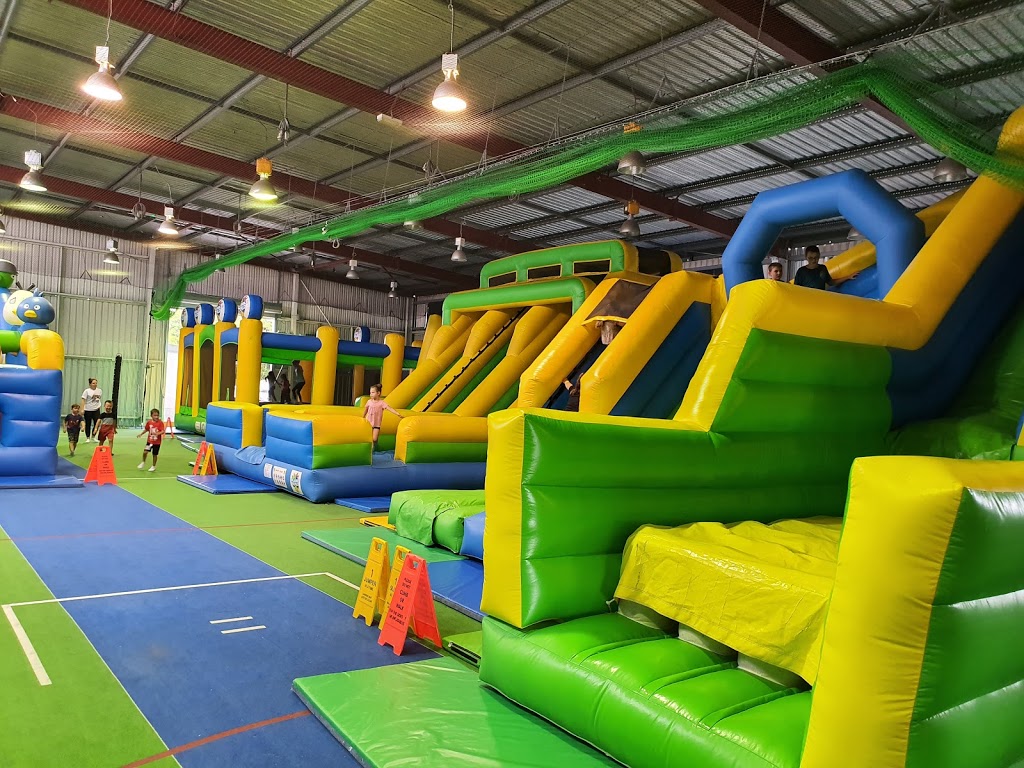 Inflatable World Ipswich | amusement park | 81 Warwick Rd, Ipswich QLD 4305, Australia | 0732023222 OR +61 7 3202 3222