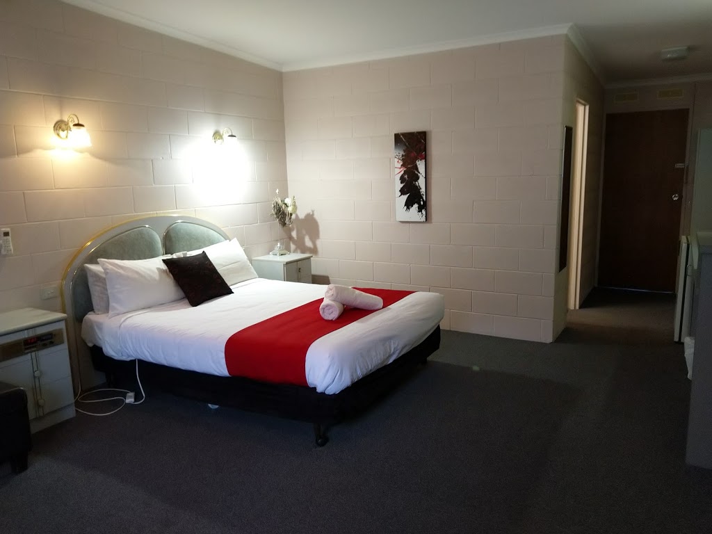 Grampians Motel | 394-404 Grampians Rd, Halls Gap VIC 3381, Australia | Phone: (03) 5356 4248