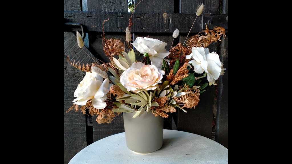 Preserved Fleurs | florist | 27 Herbert St, Mornington VIC 3931, Australia | 0410514494 OR +61 410 514 494