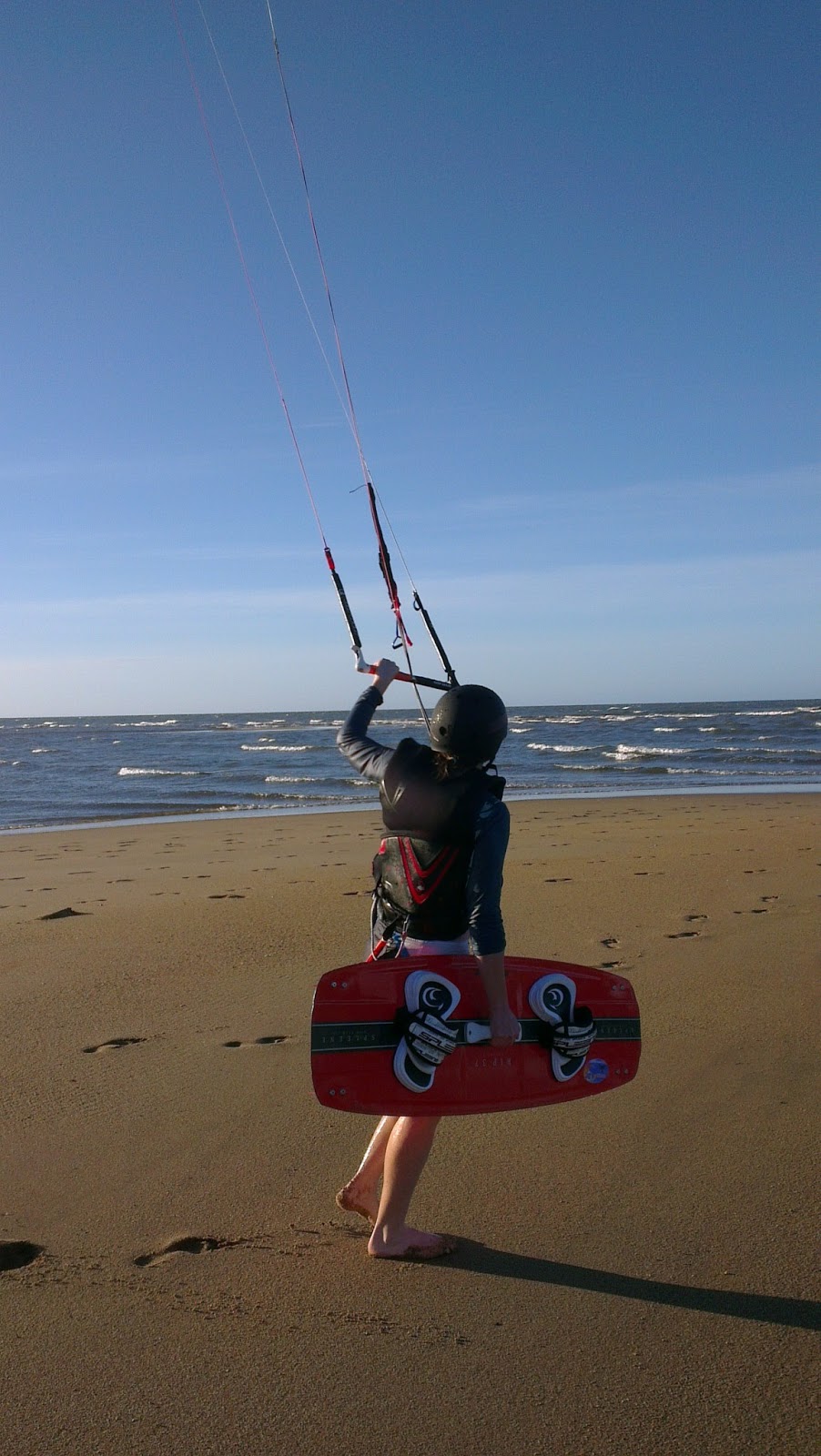 Kiteboarding Cairns Australia - KBC | 4/12-14 Deauville Cl, Yorkeys Knob, Cairns QLD 4878, Australia | Phone: 0466 914 200