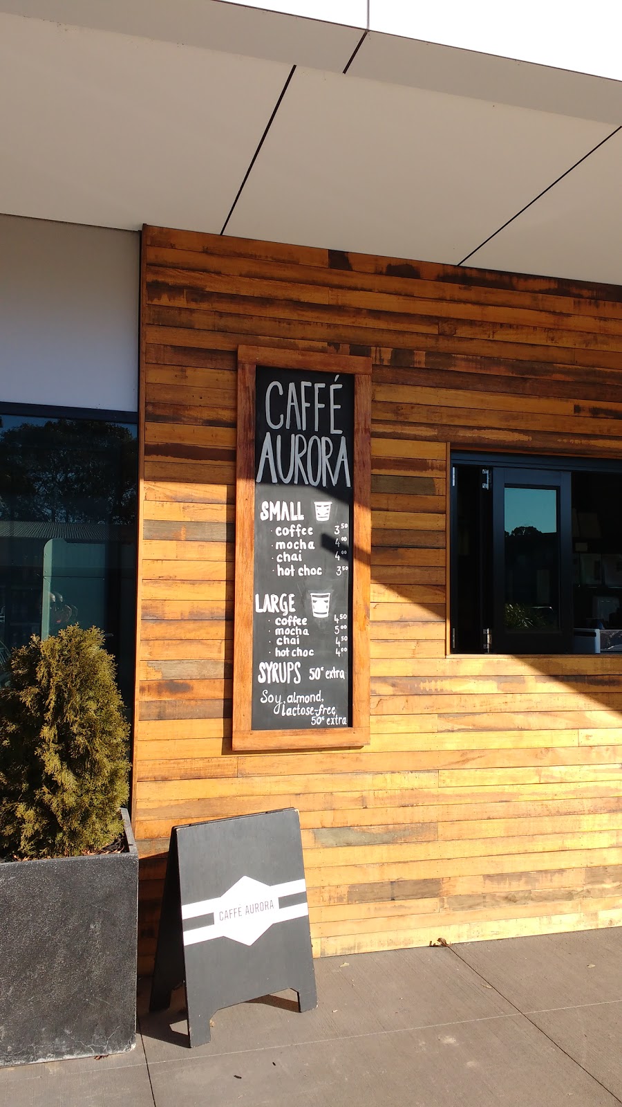 Cafe Aurora | 19 Whitrod Ave, Casey ACT 2913, Australia