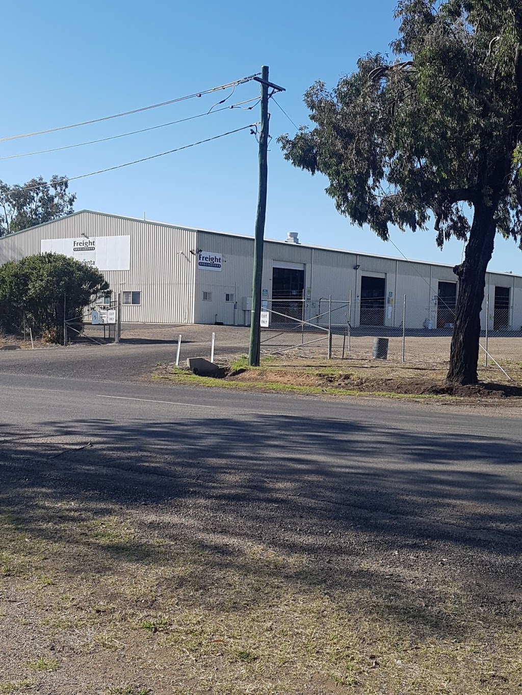 Freight Specialists | 116 Gwydir St, Moree NSW 2400, Australia | Phone: (02) 8785 5262