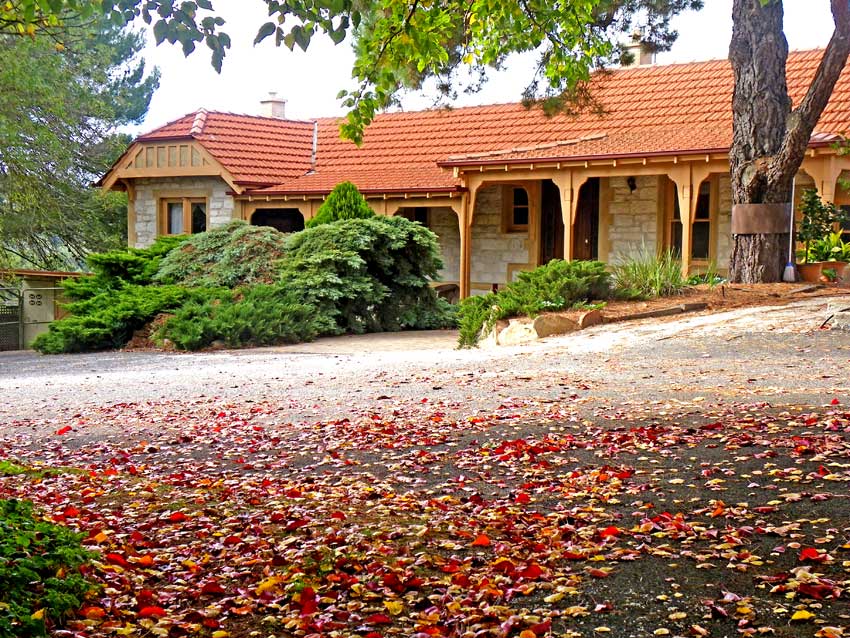 Marble Lodge Bed & Breakfast | lodging | 21 Dean St, Angaston SA 5353, Australia | 0412794213 OR +61 412 794 213