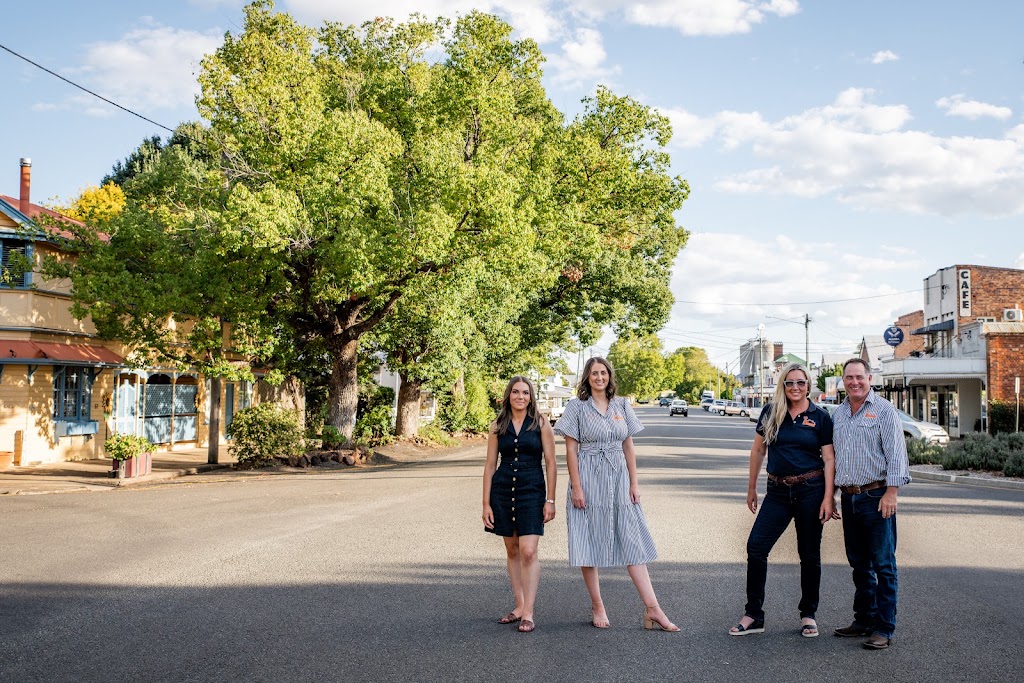 Properties Ruhle Real Estate | 46 Herbert St, Allora QLD 4362, Australia | Phone: 0437 026 691