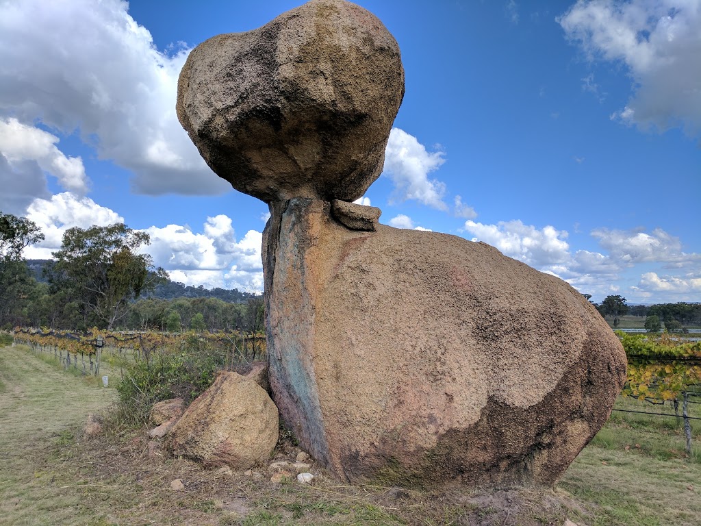 Balancing Heart Vineyard | food | 221 Old Wallangarra Rd, Wyberba QLD 4382, Australia | 1300000221 OR +61 1300 000 221