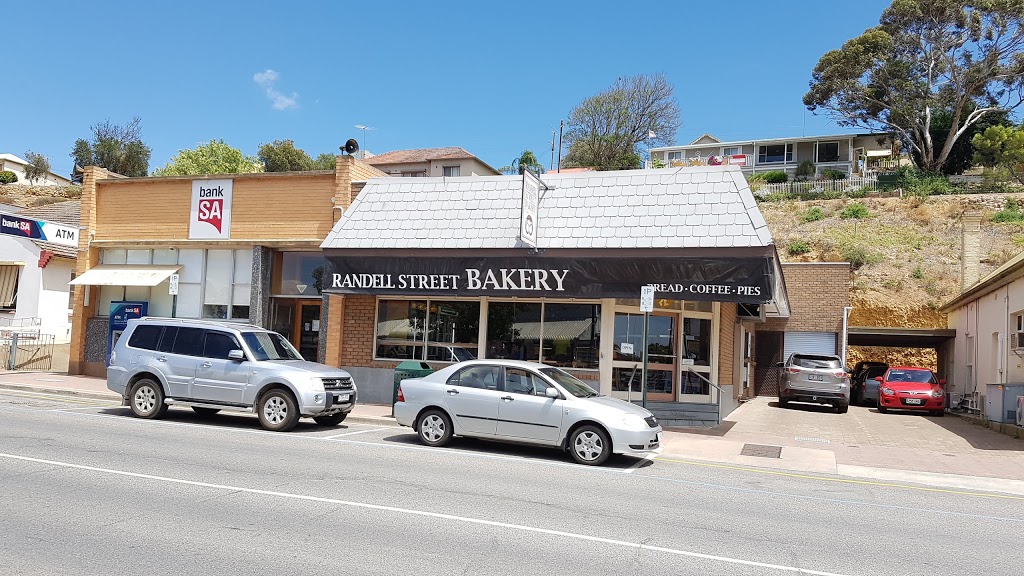 Randell Street Bakery | bakery | 95 Randell St, Mannum SA 5238, Australia | 0885692165 OR +61 8 8569 2165