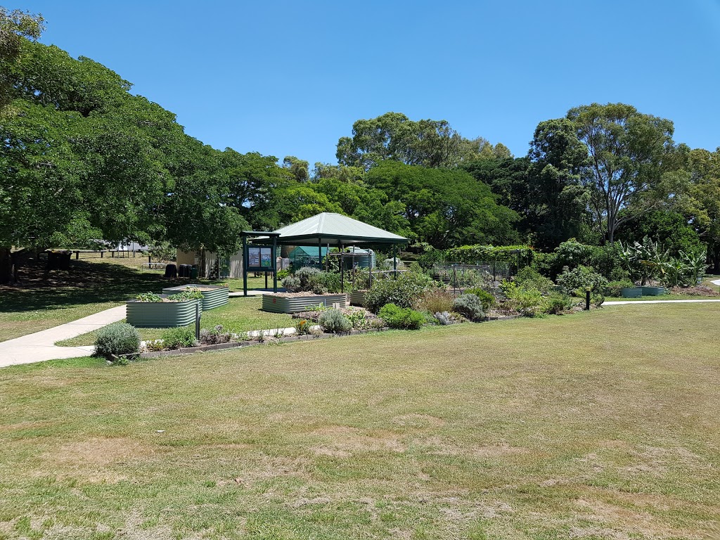 Lota Community Gardens | park | Bethania St, Lota QLD 4179, Australia