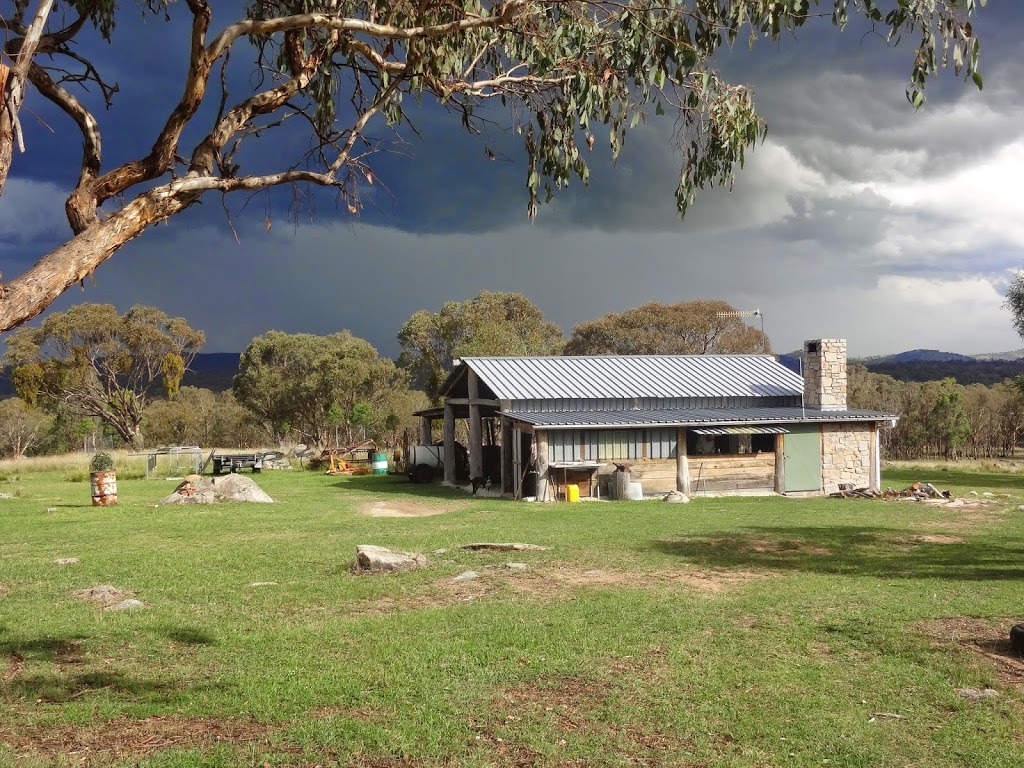 Yarralong B&B and Farm Stay | 2592 Bundarra Rd, Yarrowyck NSW 2358, Australia | Phone: (02) 6775 5581