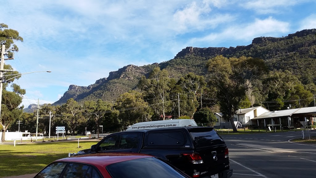 Halls Gap Visitor Information Centre | 117-119 Grampians Rd, Halls Gap VIC 3381, Australia | Phone: 1800 065 599