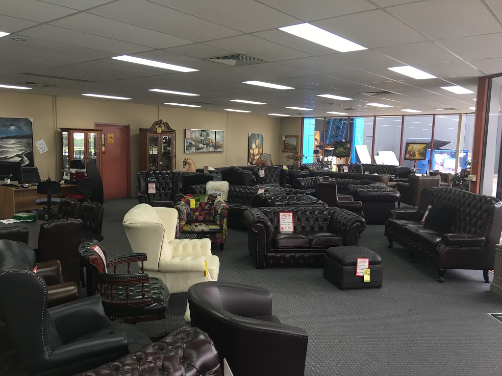 Famous Furniture Bazaar | 1/48 Kitchen Rd, Dandenong South VIC 3175, Australia | Phone: (03) 9790 0033