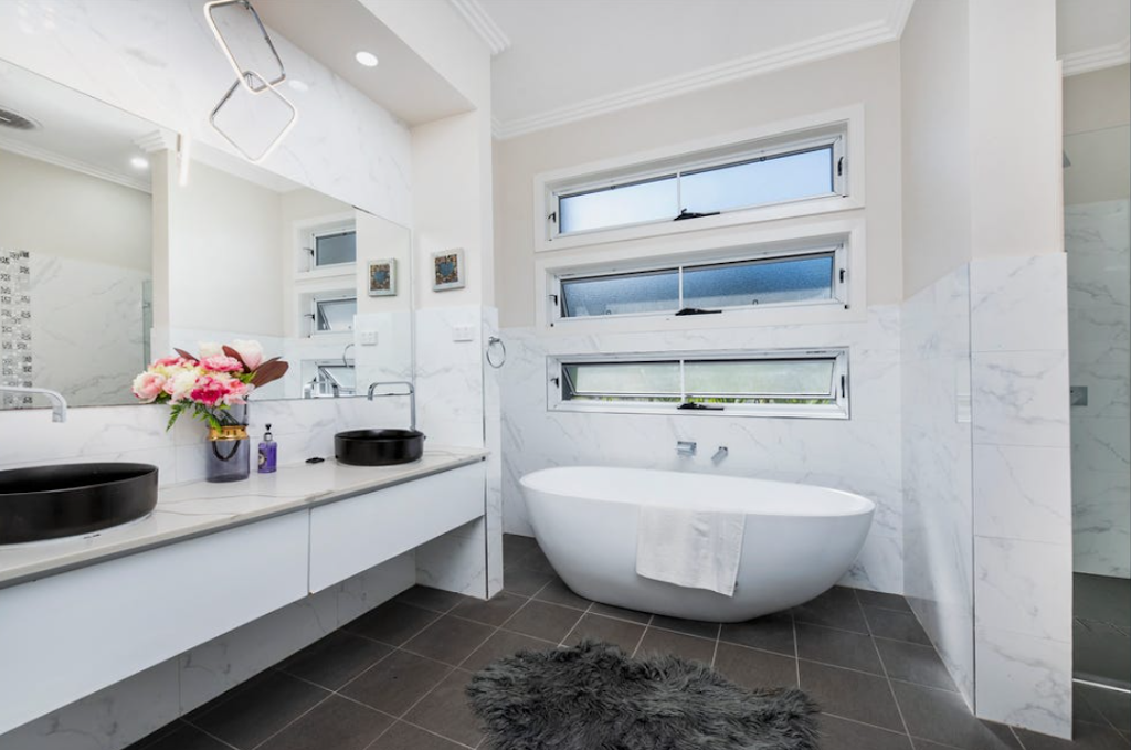 Granny Flats X | 2 Ganton Way, Luddenham NSW 2745, Australia | Phone: 1300 950 764