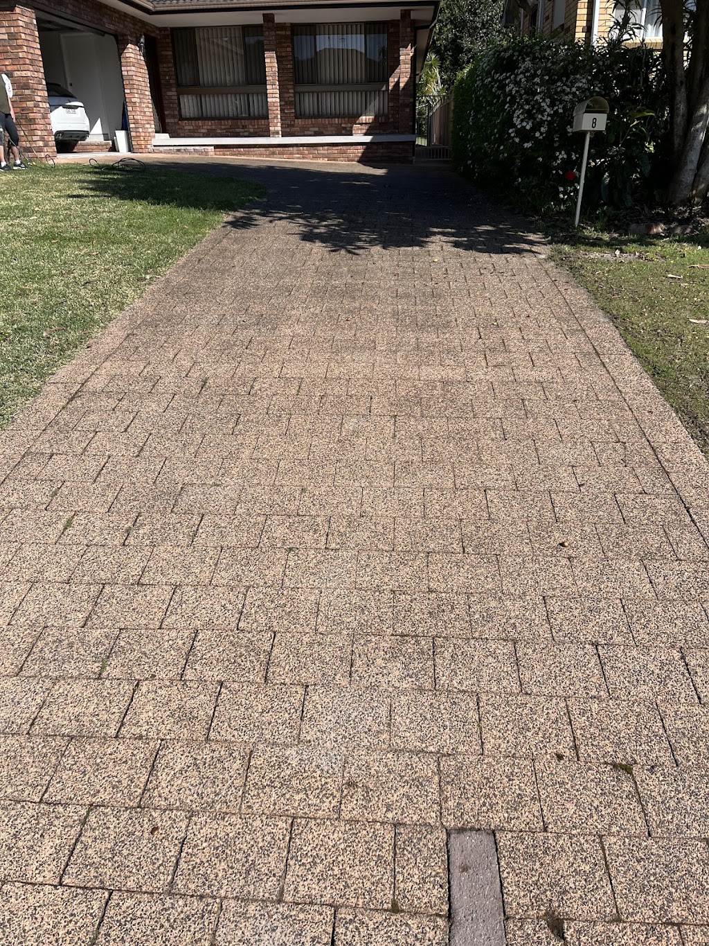 Dolphin Power Cleaning | 39 Laverick Ave, Tomago NSW 2322, Australia | Phone: 0466 070 899