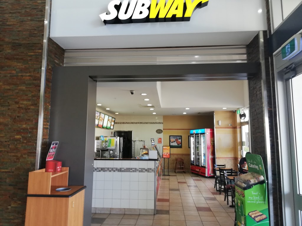 Subway® Restaurant | 28 Capricorn Highway, Emerald QLD 4720, Australia | Phone: (07) 4982 0149