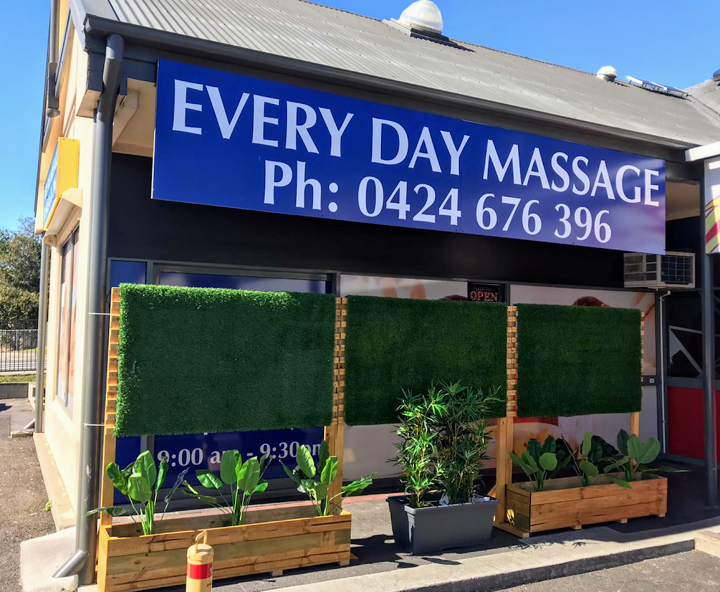 A flowers Massage | spa | 256 Junction Rd, Clayfield QLD 4011, Australia | 0424676396 OR +61 424 676 396