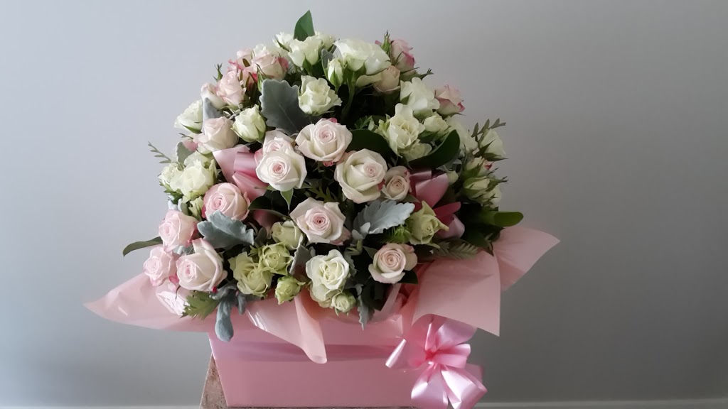 Eves Of Campbelltown | florist | 36 Moyengully Ave, Mount Annan NSW 2567, Australia | 0407606687 OR +61 407 606 687