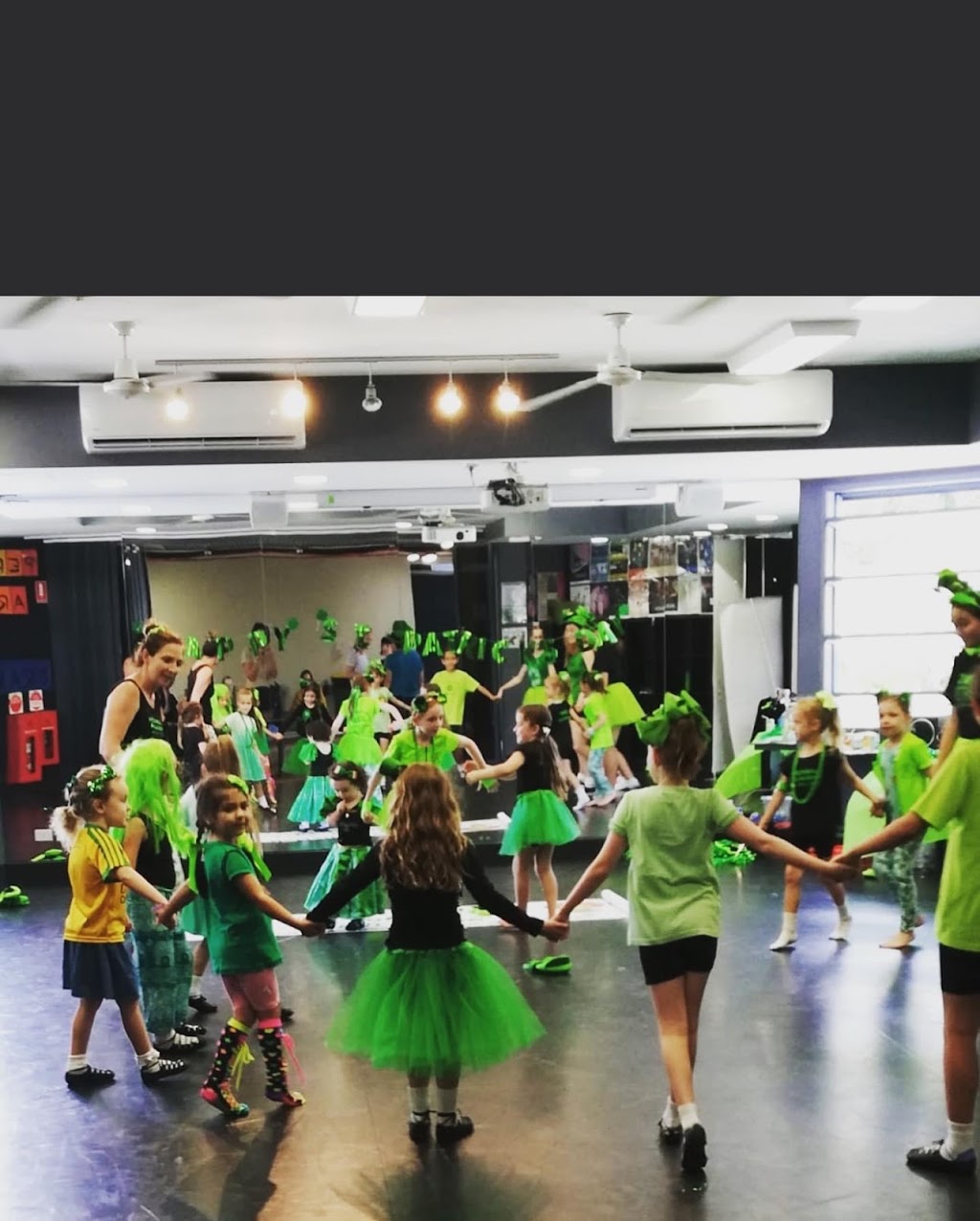 McNeill Academy of Irish Dance | 7A Redwood St, Upper Coomera QLD 4209, Australia | Phone: 0417 965 095