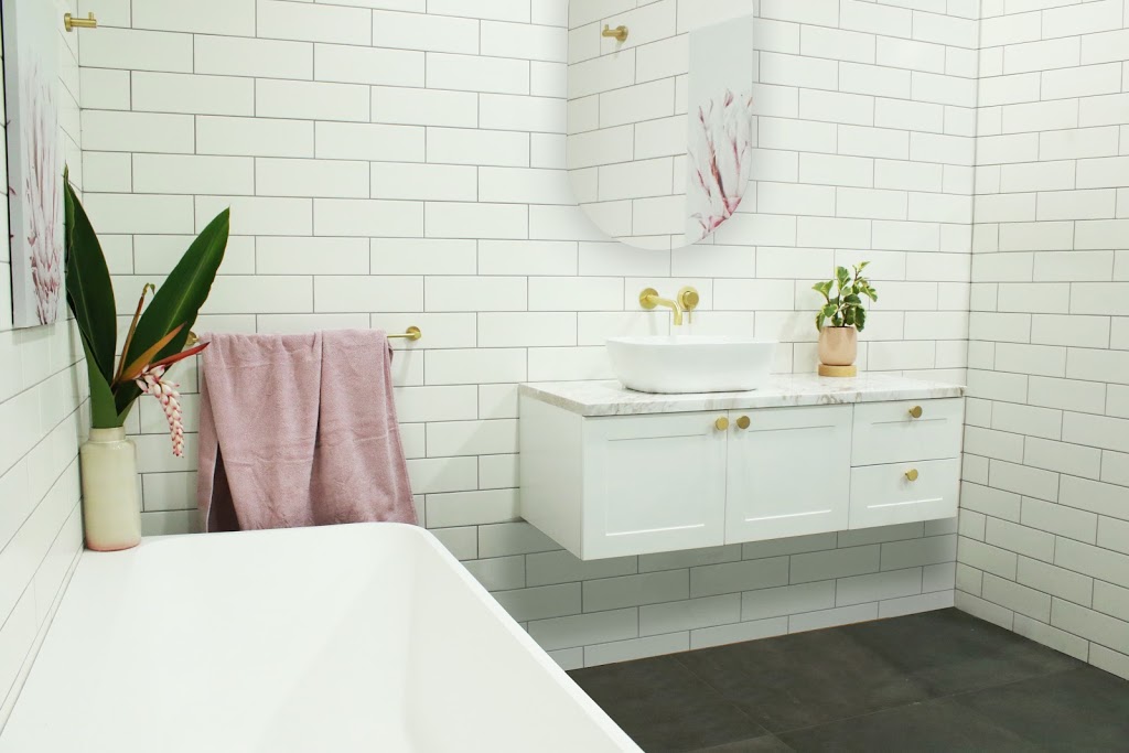 Highgrove Bathrooms | home goods store | 1/233 Mulgoa Rd, Jamisontown NSW 2750, Australia | 0247492000 OR +61 2 4749 2000