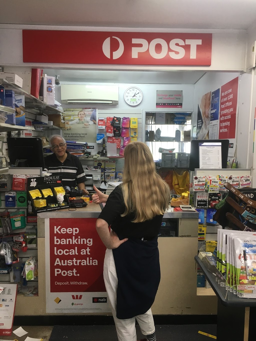 Australia Post | post office | Shop 1/217 Hawken Dr, St Lucia QLD 4067, Australia | 0738710799 OR +61 7 3871 0799