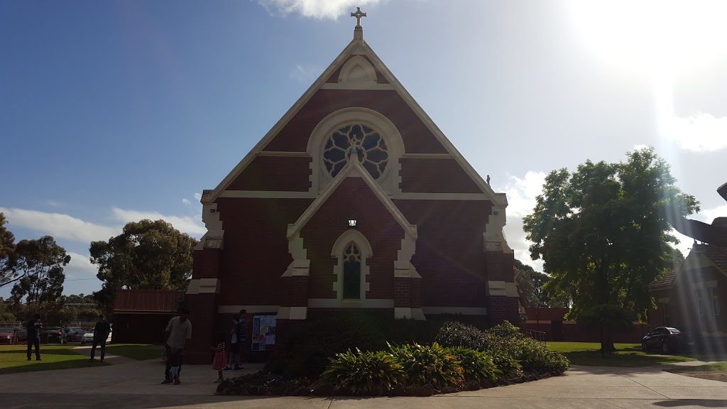 St Andrews Parish Werribee | church | 105 Greaves St, Werribee VIC 3030, Australia | 0397414144 OR +61 3 9741 4144