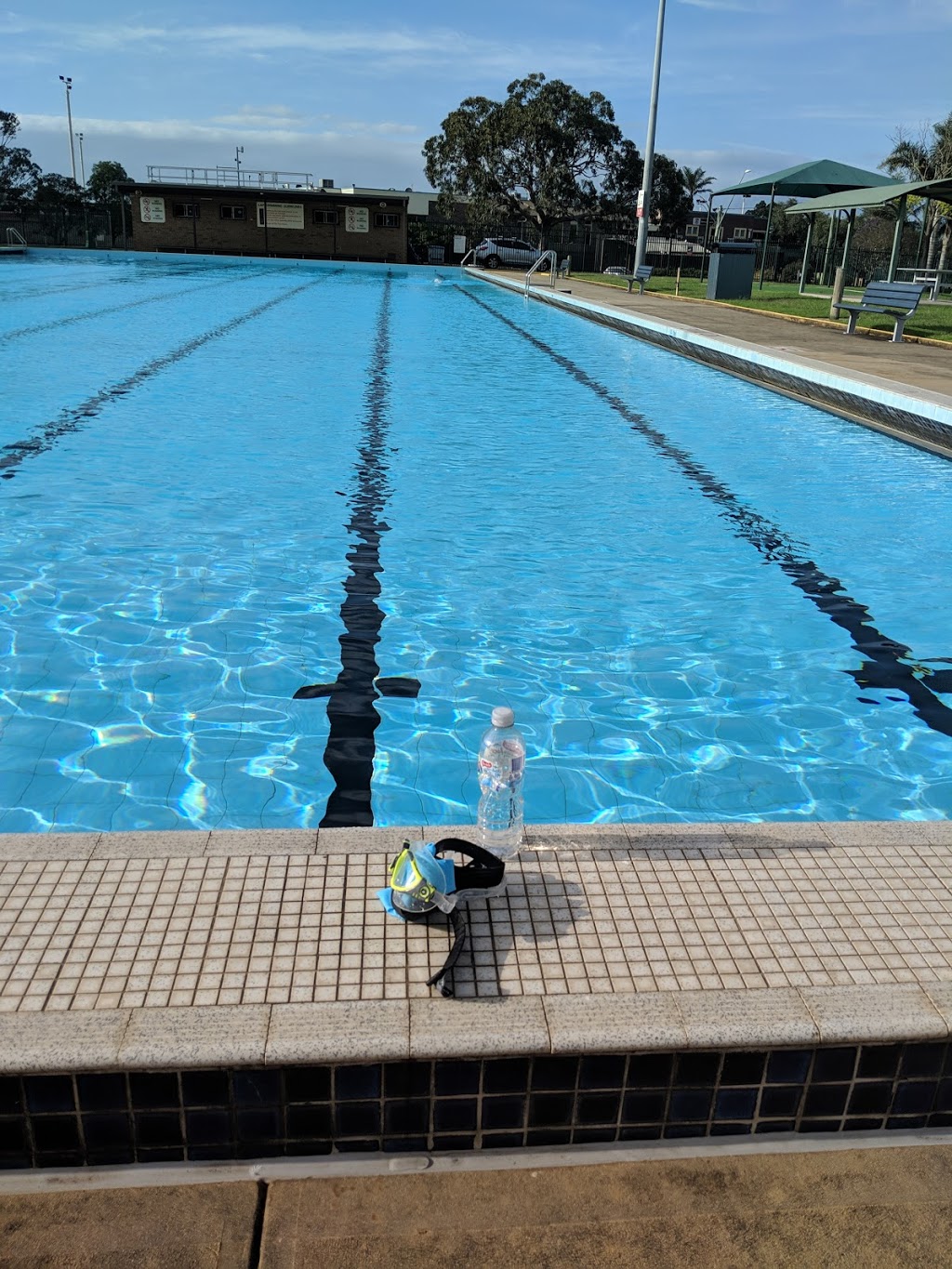 Berkeley Public Pool | 5 Winnima Way, Berkeley NSW 2506, Australia | Phone: (02) 4271 2929