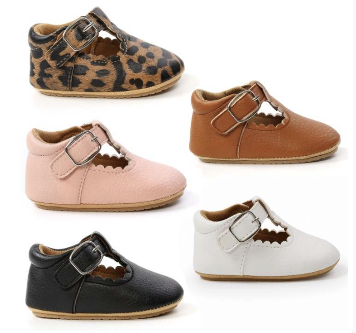 puggleshoes | shoe store | 77 Kalua Dr, Chittaway Bay NSW 2261, Australia | 0402466302 OR +61 402 466 302