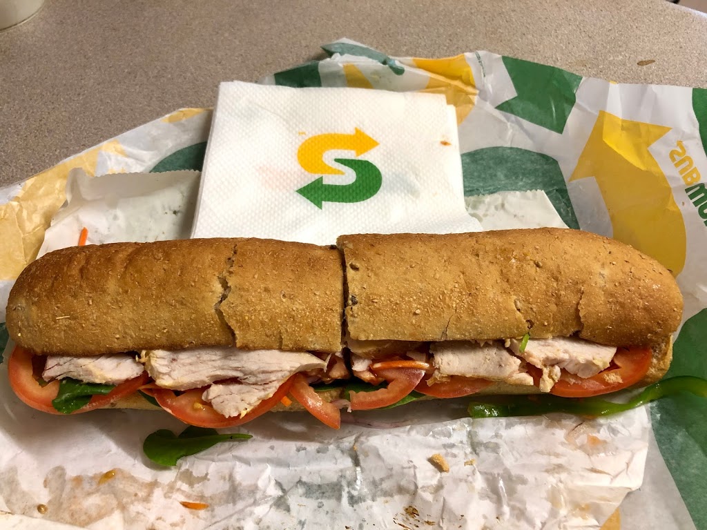 Subway® Restaurant | restaurant | shop 3/186 Nathan St, Aitkenvale QLD 4814, Australia | 0747753155 OR +61 7 4775 3155