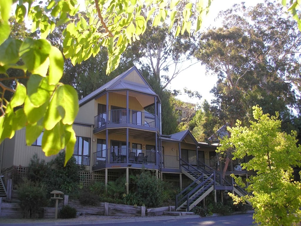 Edgewater Terraces at Metung | lodging | 2 Nicholas Ave, Metung VIC 3904, Australia | 0351562666 OR +61 3 5156 2666