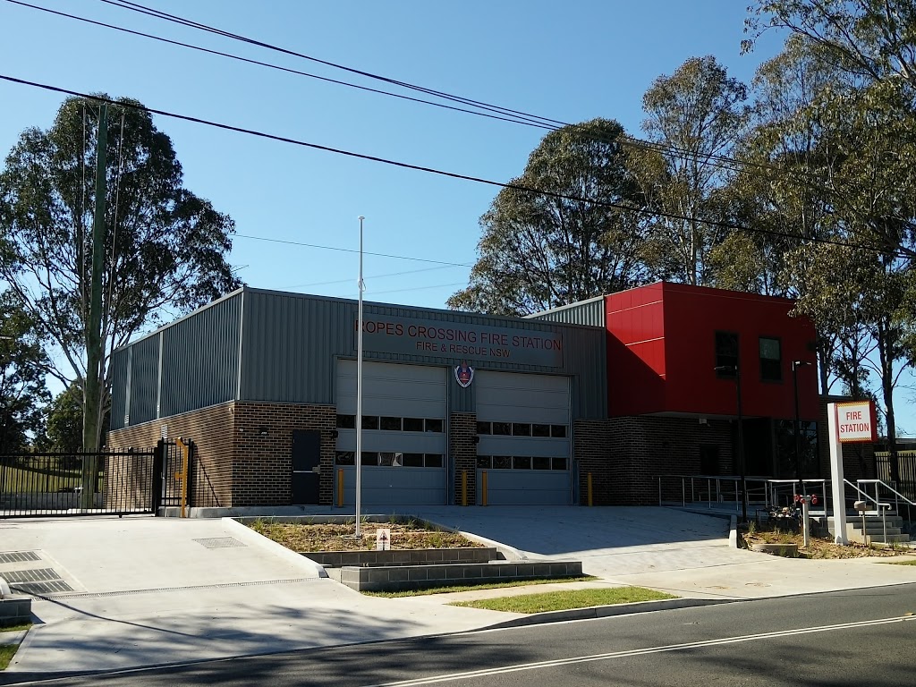 Fire and Rescue NSW Ropes Crossing Fire Station | fire station | 1a Ellsworth Dr, Tregear NSW 2770, Australia | 0296280661 OR +61 2 9628 0661