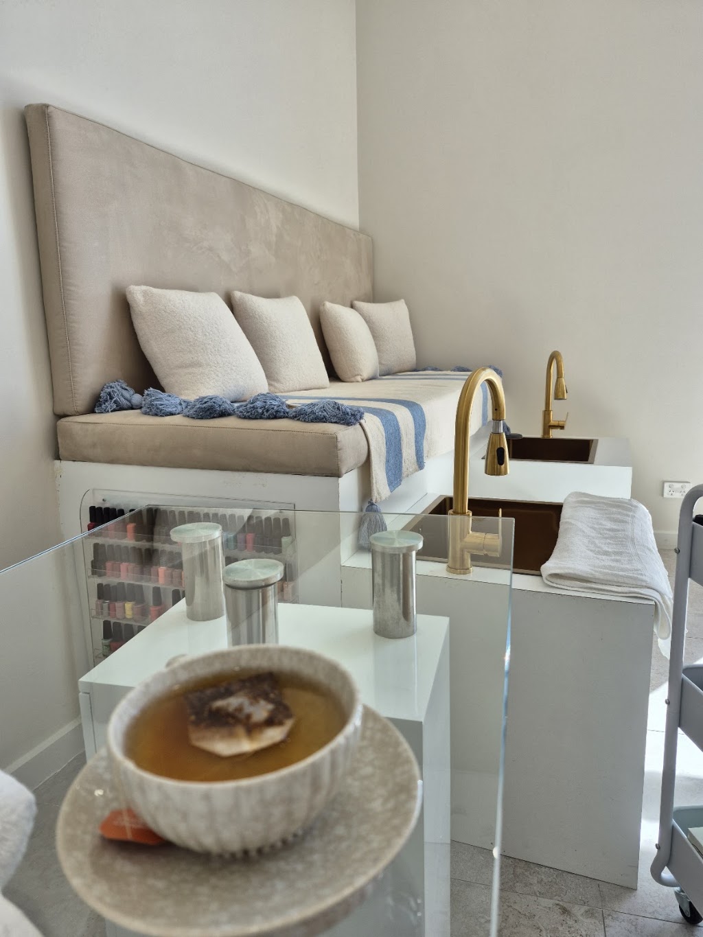 Skin Clinic at The Lakes | Shop 9/1 The Promenade, South Morang VIC 3752, Australia | Phone: (03) 9408 3411