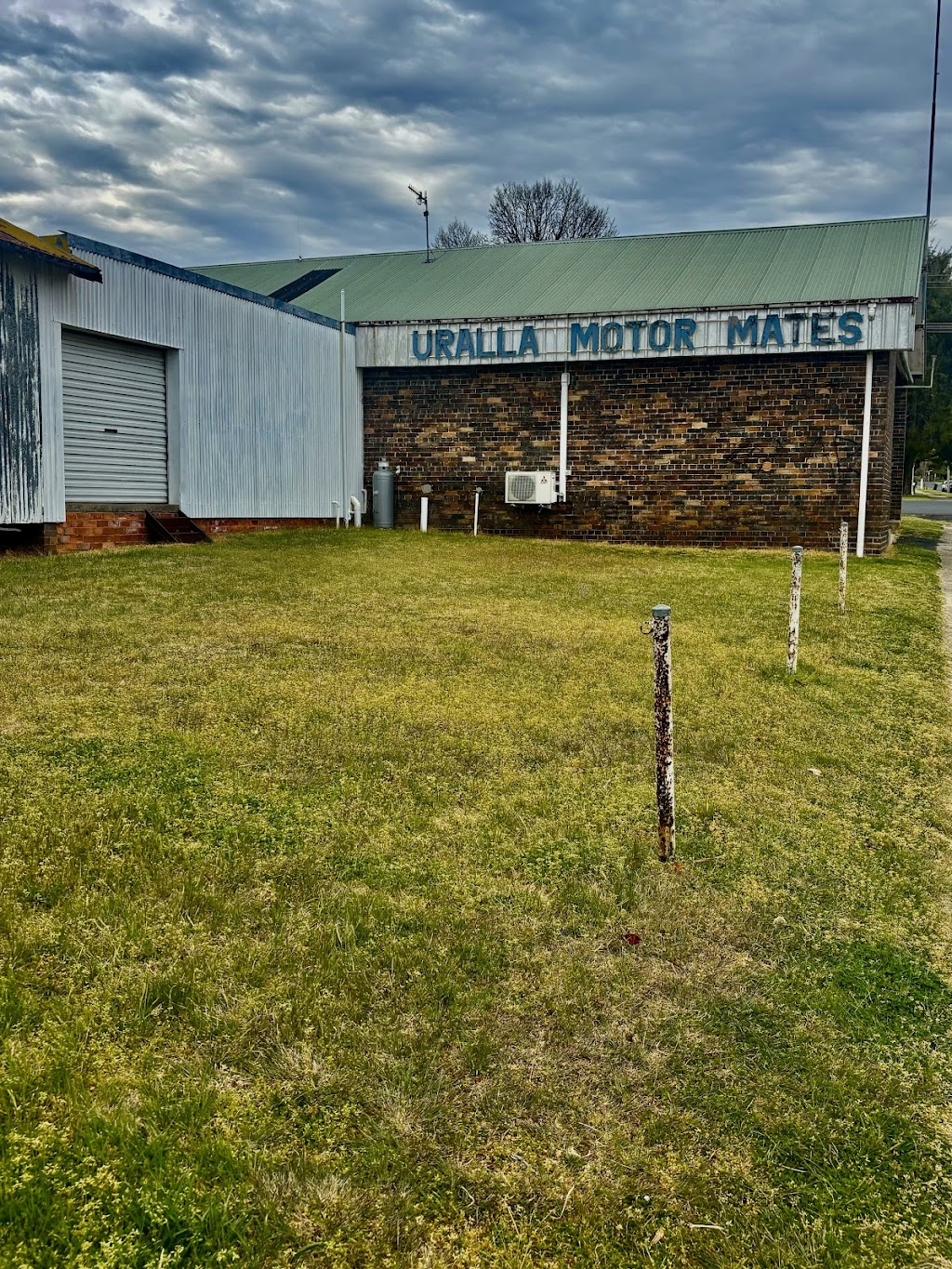 Uralla Motor Mates | 27 Maitland St, Uralla NSW 2358, Australia | Phone: (02) 6778 4076