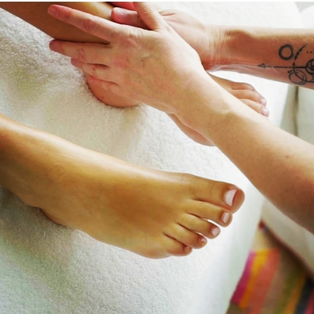 Leanne Stephens Massage and Meditation | 3 Lymington Rd, Cygnet TAS 7112, Australia | Phone: 0410 677 517