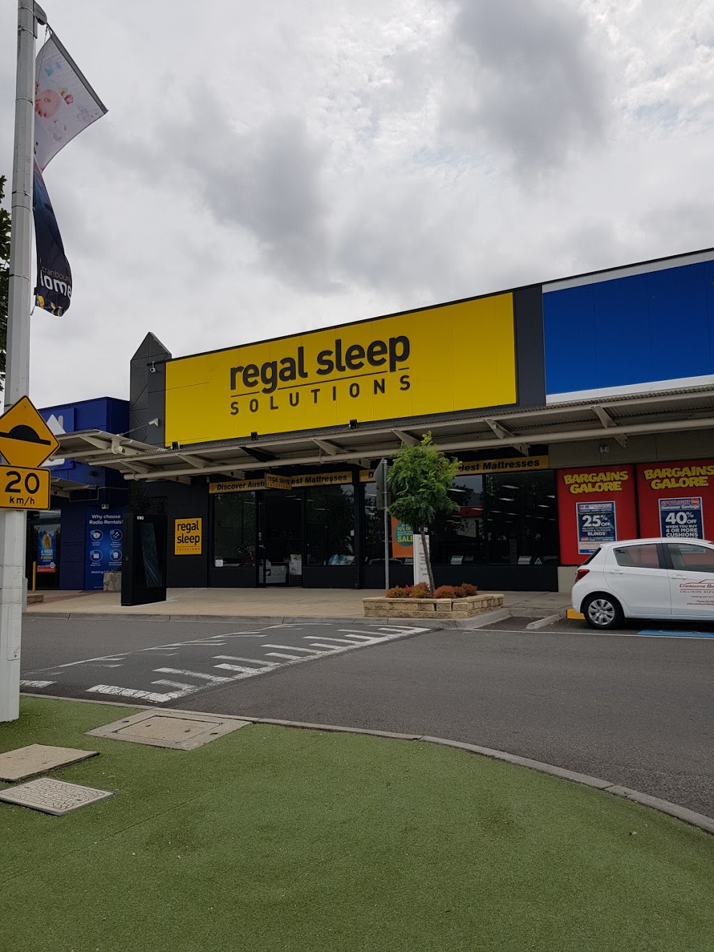 Regal Sleep Solutions Cranbourne | furniture store | 4b/398 S Gippsland Hwy, Cranbourne VIC 3977, Australia | 0390685229 OR +61 3 9068 5229