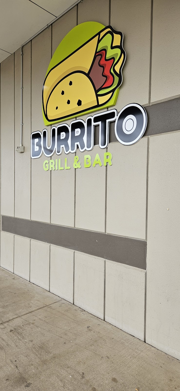 Burrito grill & bar | shop 28 2/10 Codenwarra Rd, Emerald QLD 4720, Australia | Phone: 0428 740 349