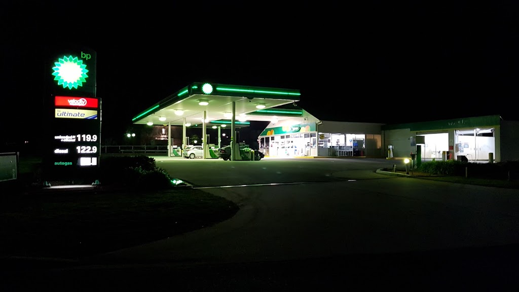 BP | gas station | 110 Federal Hwy, Watson ACT 2602, Australia | 0262427624 OR +61 2 6242 7624