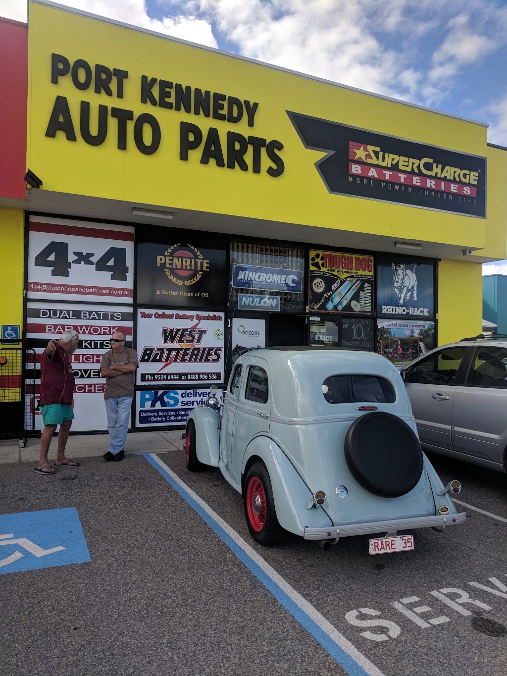 Port Kennedy Auto Parts & Batteries | car repair | 2/5 Fielden Way, Port Kennedy WA 6172, Australia | 0895246444 OR +61 8 9524 6444