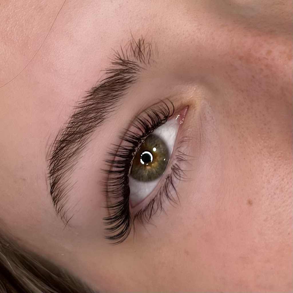 MP Lash Artistry | unit 4/22 Somerset Ave, Narellan NSW 2567, Australia | Phone: 0438 781 853