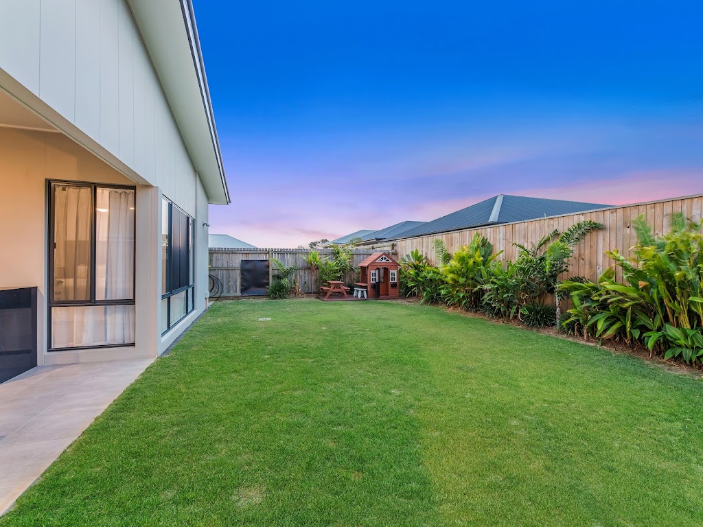 Vanya - Ray White | 1 Providence Parade, South Ripley QLD 4306, Australia | Phone: 0425 440 910