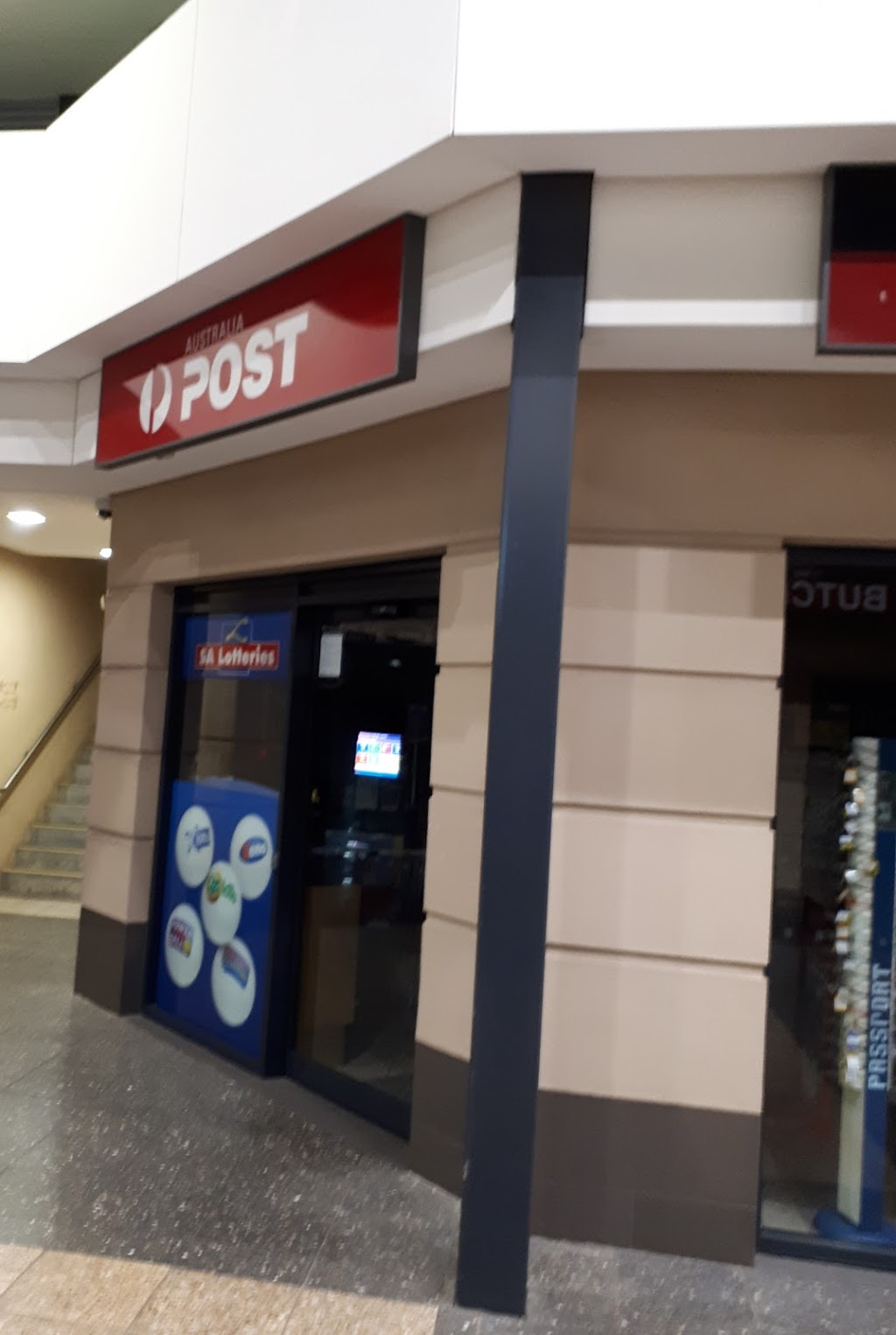 Australia Post | post office | Old Town Shopping Centre shop 11, 211-225 Old S Rd, Reynella SA 5161, Australia | 131318 OR +61 131318