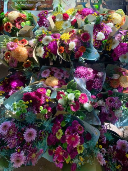 The Pleasant Patch Flower Farm | 30 Manson St, Pleasant Hills NSW 2658, Australia | Phone: 0428 695 853