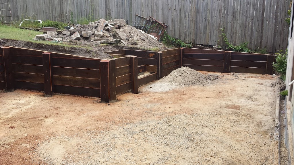 Timber retaining walls Brisbane | 27 Greenore St, Bracken Ridge QLD 4017, Australia | Phone: 0432 542 461