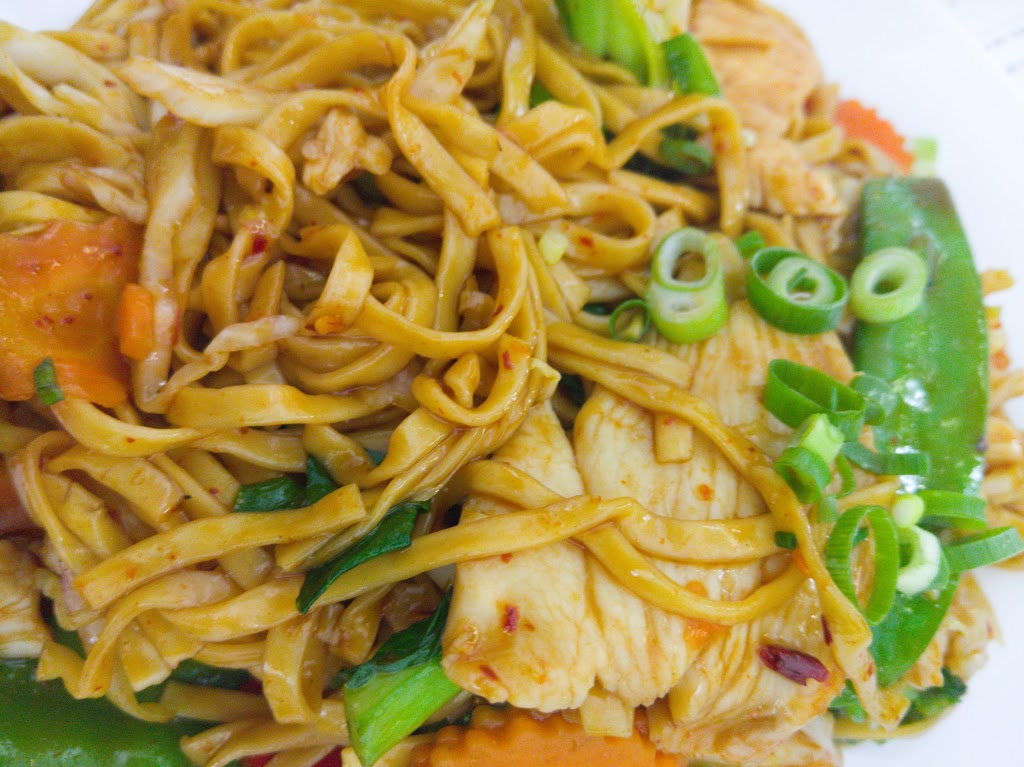 Noodle Hut | meal delivery | 30/2 Sentry Dr, Stanhope Gardens NSW 2768, Australia | 0288833921 OR +61 2 8883 3921
