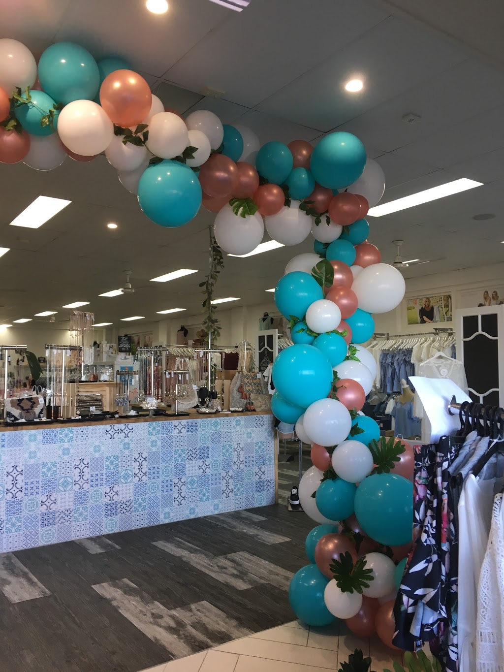 Balloons North Brisbane | home goods store | Bearcat Ct, Bray Park QLD 4500, Australia | 0414459367 OR +61 414 459 367