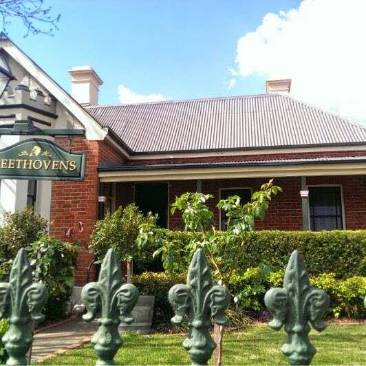 Beethovens Exclusive B&B | lodging | 66 Napier St, East Tamworth NSW 2340, Australia | 0419571985 OR +61 419 571 985