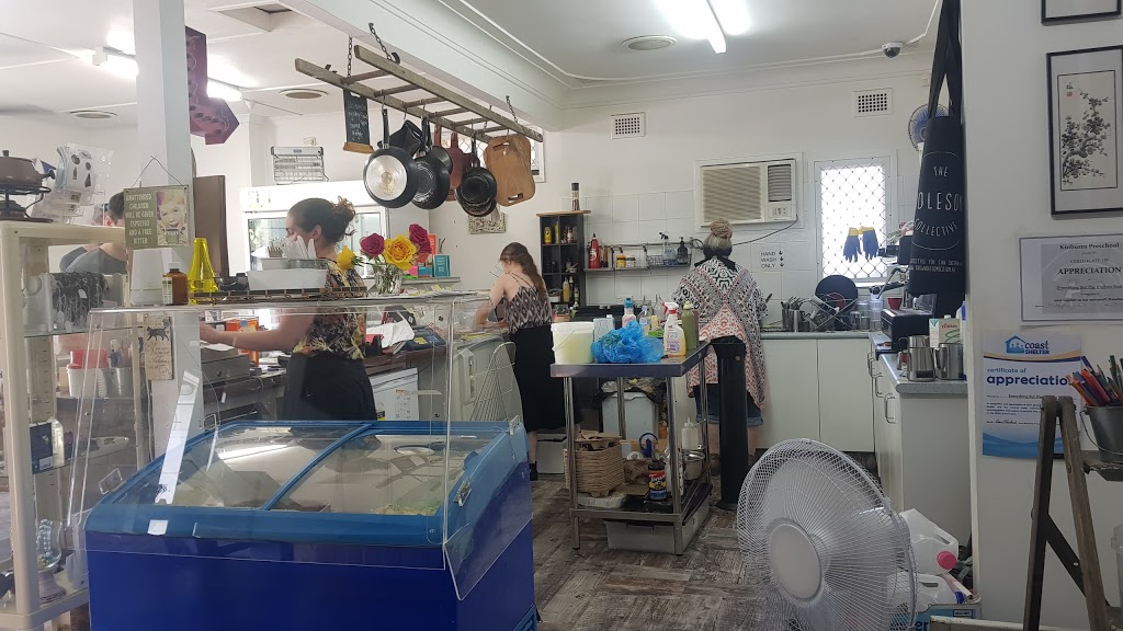 Everything but the Kitchen Sink | cafe | 287 Davistown Rd, Yattalunga NSW 2251, Australia | 0243393848 OR +61 2 4339 3848