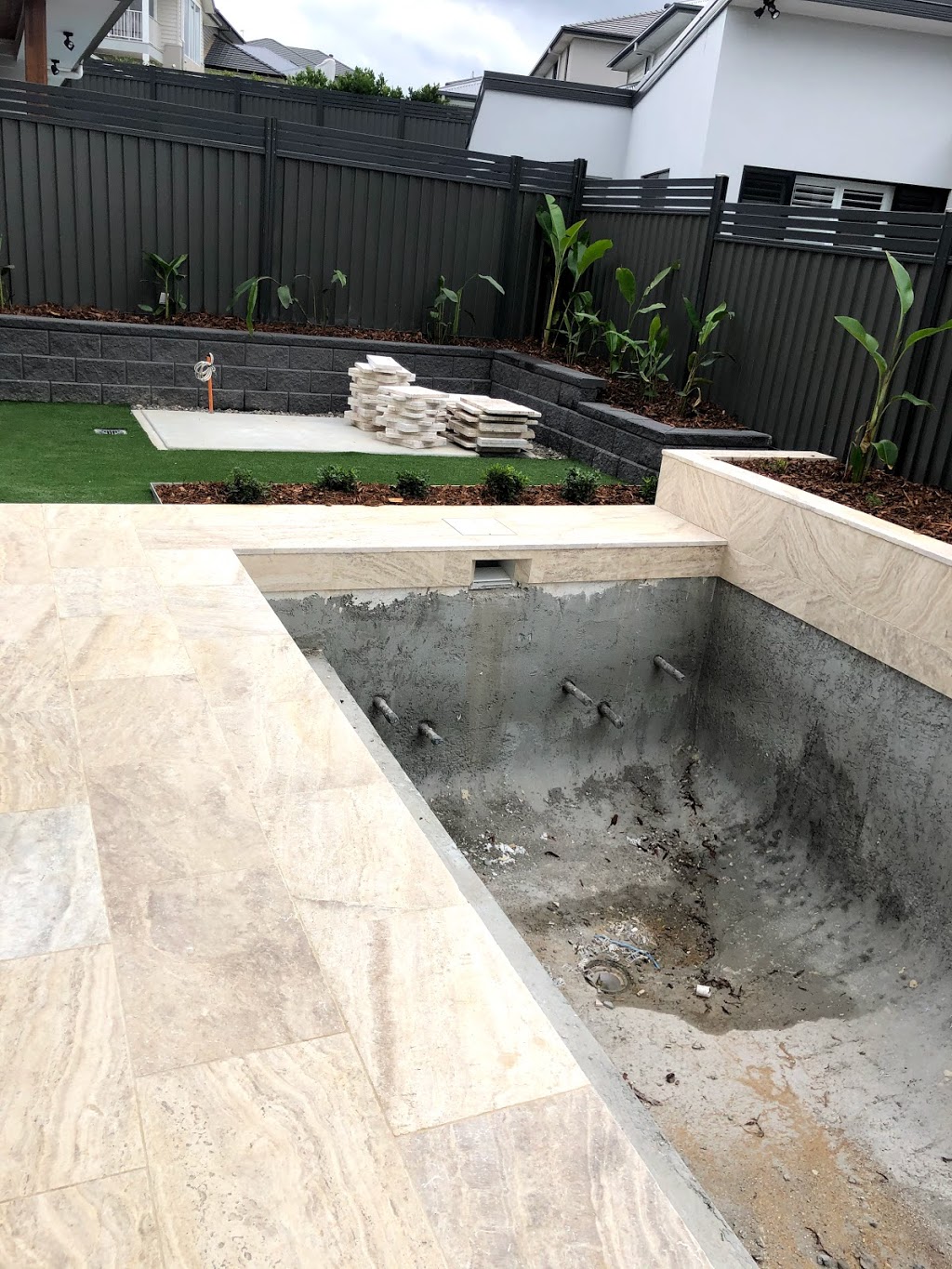 Southern X tiling | 3 Mirella Ct, Waterford QLD 4133, Australia | Phone: 0403 326 731