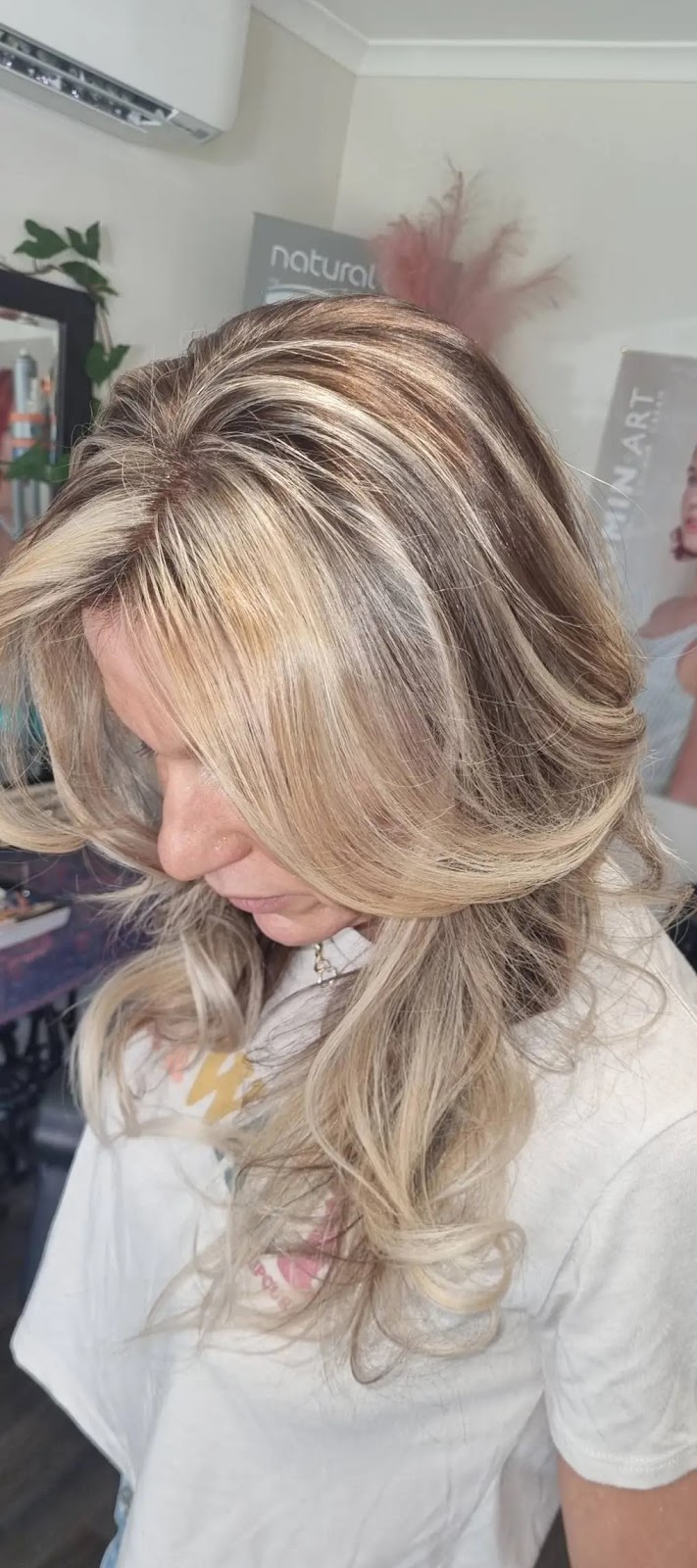 That Hair Place on Russell Island | 44 Villa Wood Rd, Russell Island QLD 4184, Australia | Phone: 0413 958 619