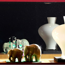 Mrs Red & Sons Pty LTD | 427 Crown St, Surry Hills NSW 2010, Australia | Phone: (02) 9310 4860