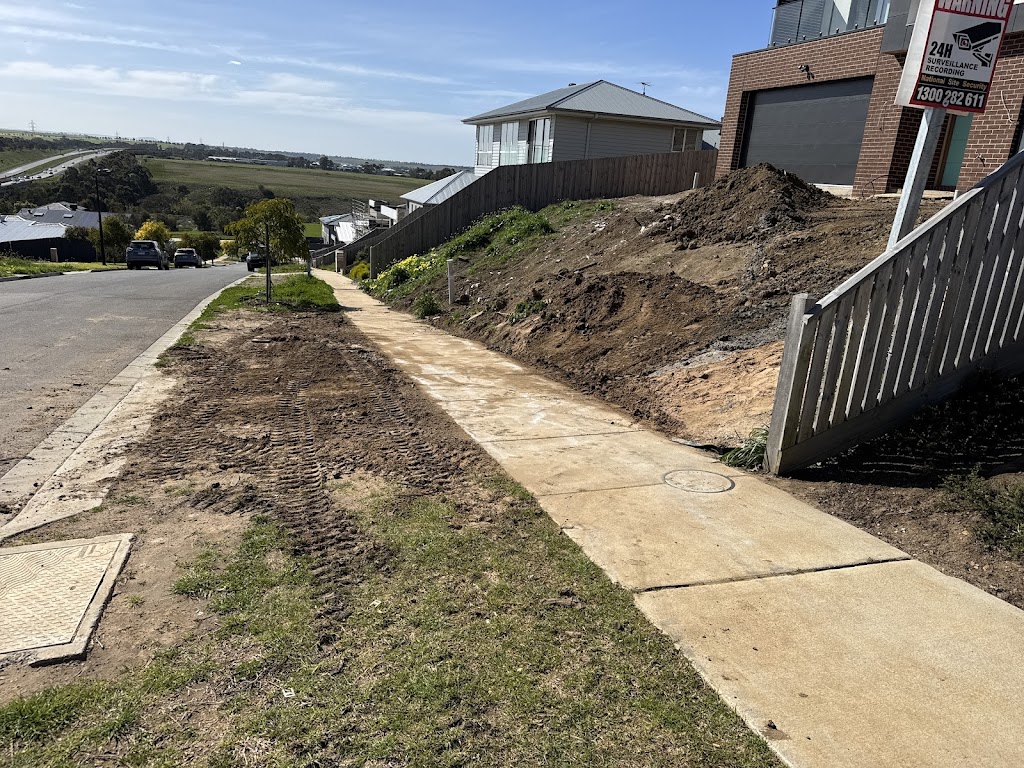 Outwest Retaining Walls | 16 Hillside St, Maddingley VIC 3340, Australia | Phone: 0401 671 335