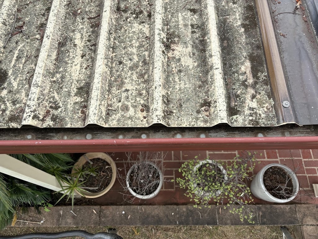 Bens Western Sydney Gutter Cleaning | 54 Milky Way, Campbelltown NSW 2560, Australia | Phone: 0434 431 370